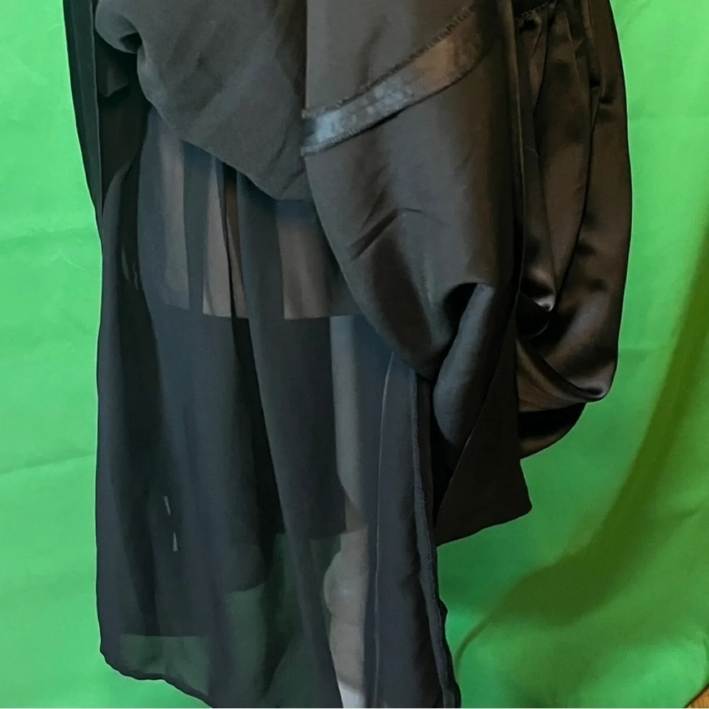 JOE FRESH Black Silk Cocktail Dress with Jeweled Shoulder Detailing EUC Size 12  - Picture 6 of 7